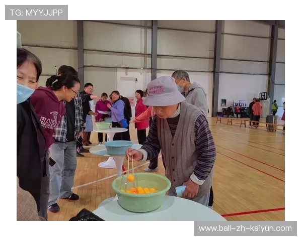 筷子投掷运动比赛,融合民族文化的趣味运动,投筷子到瓶子里游戏规则 筷子投掷运动比赛,融合民族文化的趣味运动,投筷子到瓶子里游戏规则