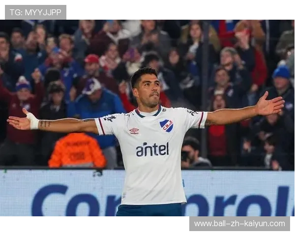 美国队前锋苏亚雷斯在巴黎奥运会上表现出色，苏亚雷斯首秀