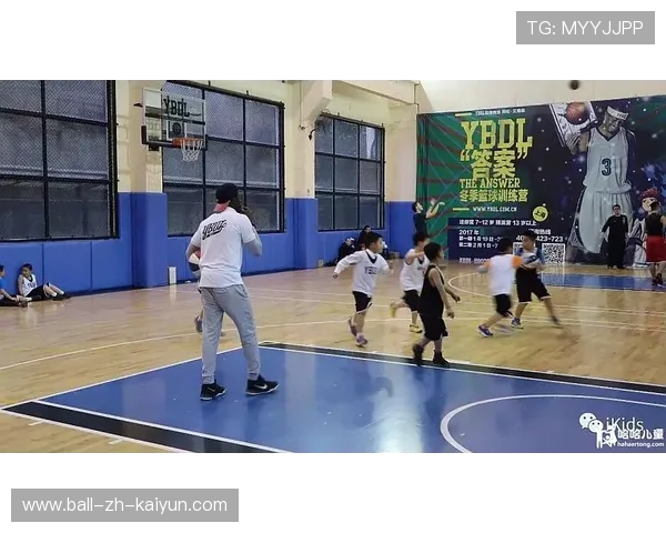 篮球联赛加强青训球员的文化教育与赛场心理辅导，青少年篮球培训的三要素